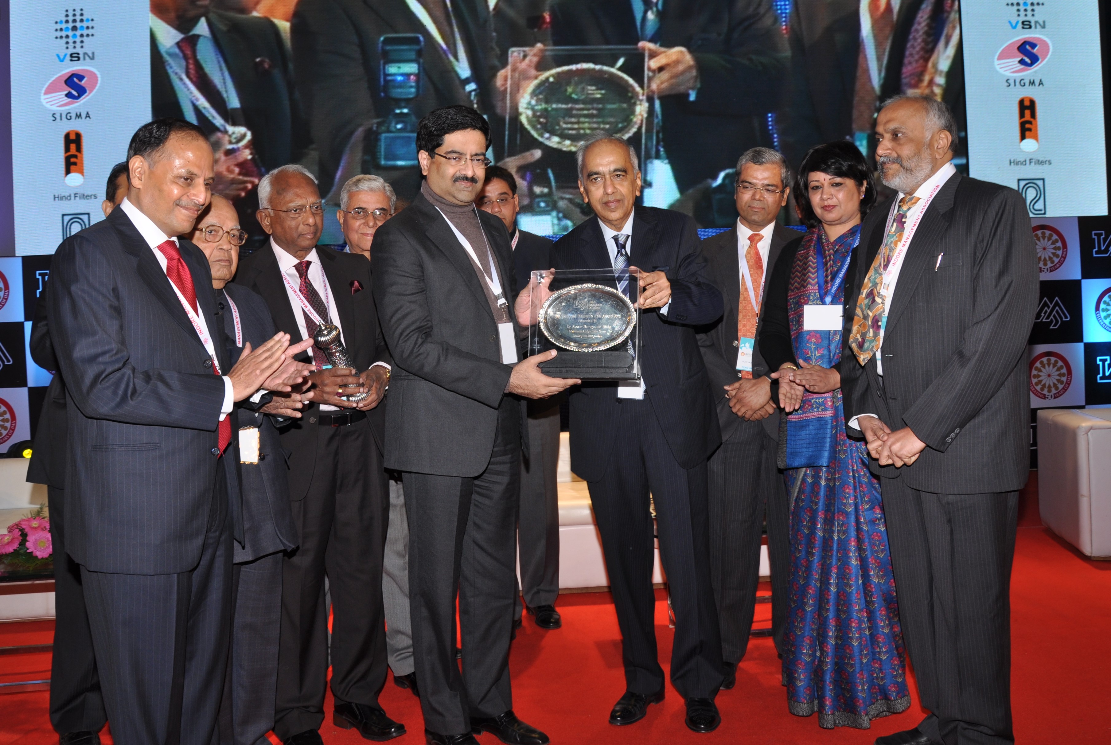 Dr. Kumar Mangalam Birla, Chairman, Aditya Birla Group, (IMA LTA Awardee 2013)