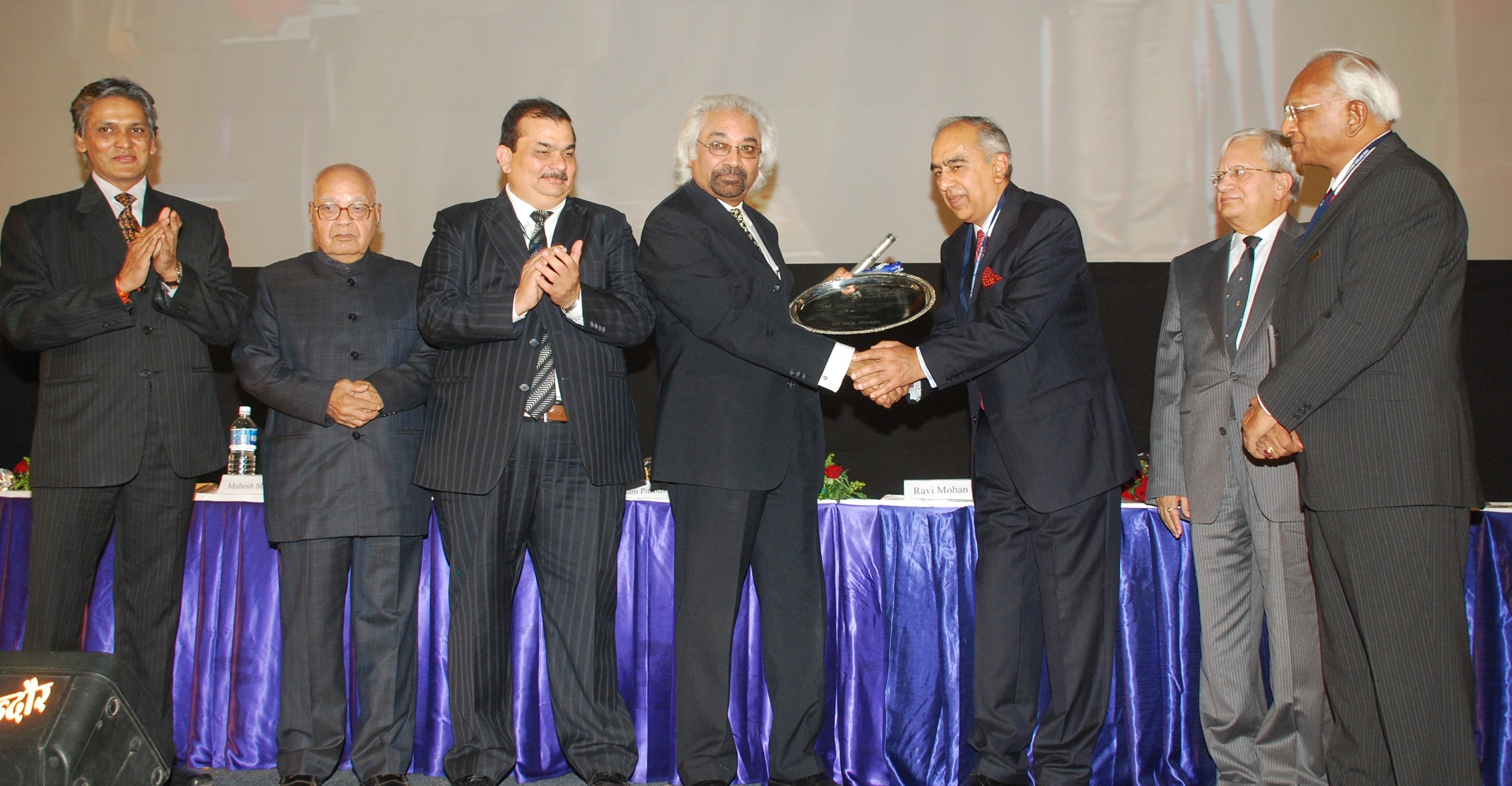 Dr Sam Pitroda, Chairman, National Knowledge Commission (IMA Global Indian Leadership Awardee 2009)