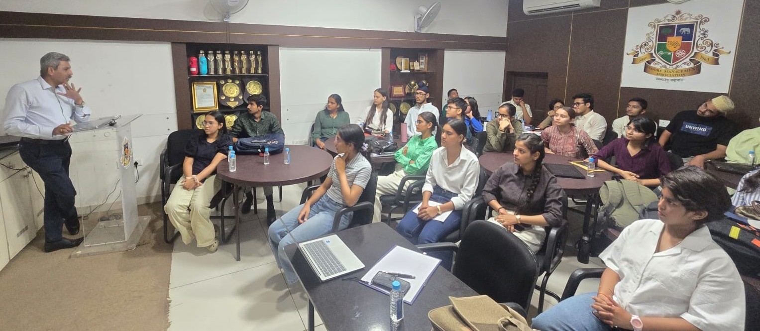 Student Leadership Program - IMA Office